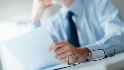 "Не является административным действием". Суд вернул иск активистки о признании меморандума со Сбером незаконным