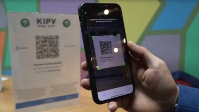 В аэропорту Алматы ежедневно выявляют двух-трёх пассажиров с "красным" статусом в Ashyq