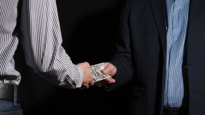 Подрядчику, завысившему стоимость проекта по водопроводным сетям в Алматы, добавили работы за свой счёт