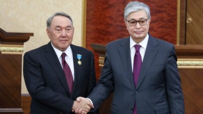 Нурсултан Назарбаев передал полномочия председателя Ассамблеи народа Казахстана Касым-Жомарту Токаеву
