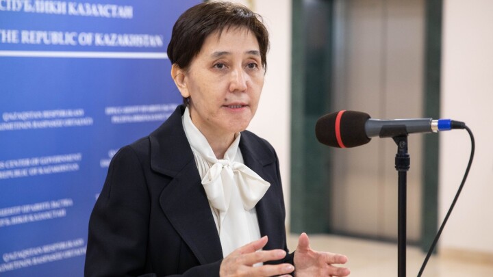Дуйсенова: Вопрос отмены обязательных пенсионных взносов работодателя пока открыт