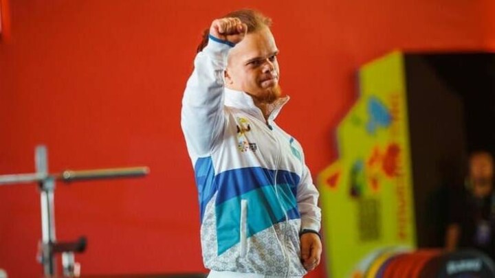 Казахстанский пауэрлифтер Давид Дегтярёв стал чемпионом Паралимпийских игр