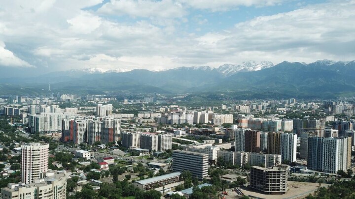 Второе ночное землетрясение за неделю почувствовали в Алматы