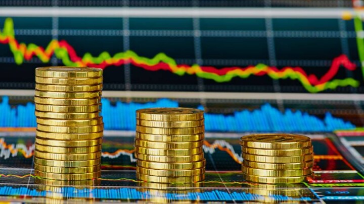 Цены на золото немного снизились после двух недель роста. Сколько стоит драгметалл в Казахстане