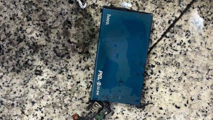 Авиационные власти обратились к пассажирам после возгорания зарядного устройства в аэропорту Алматы