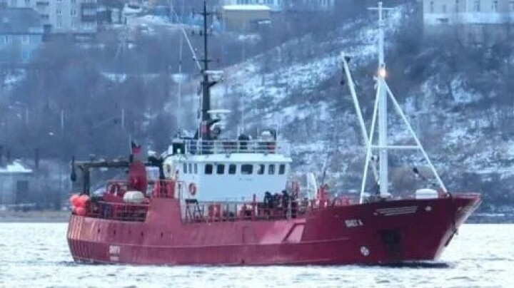 Российское судно с 19 рыбаками затонуло в Баренцевом море