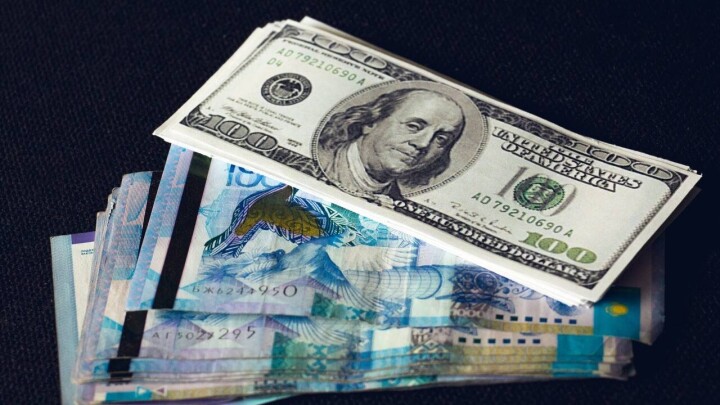 Сколько стоят рубль и доллар в Казахстане 28 ноября