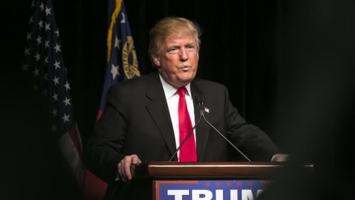 Трамп выступил с прощальной речью: Я молюсь за успех новой администрации