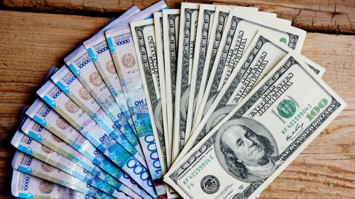 Сколько стоят рубль и доллар в Казахстане 11 октября
