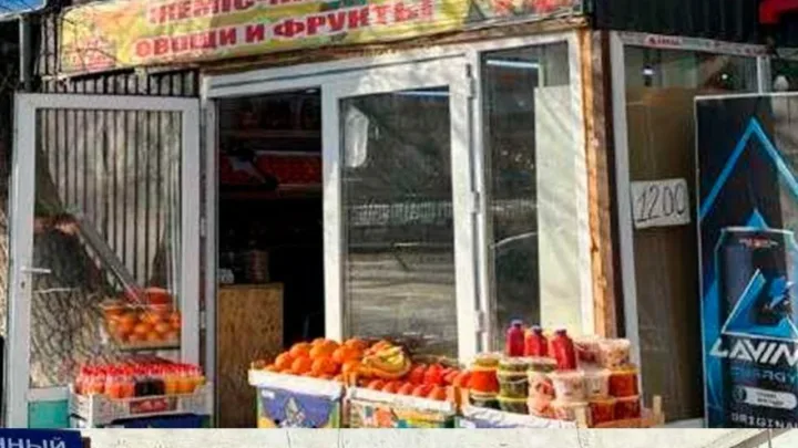 "Отключайте свет и воду". Сатыбалды недоволен темпами сноса незаконных киосков и ларьков в Алматы