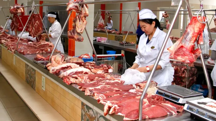 1500 тенге за килограмм. Почему казахстанцы перестали покупать дешевое мясо сайгаков