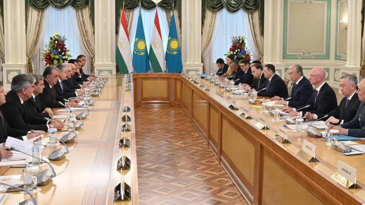 "Исторический визит". Токаев и Рахмон подпишут декларацию о союзническом взаимодействии