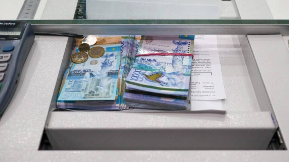 Токаев считает, что в Казахстане слишком долго вносят изменения в кредитную историю граждан