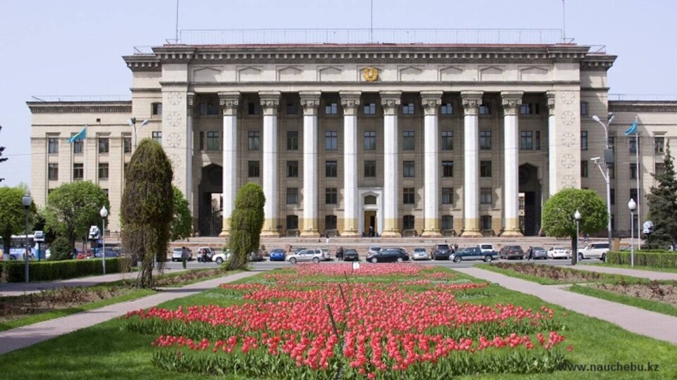 Какие вузы выбирают выпускники, набравшие высокие баллы на ЕНТ