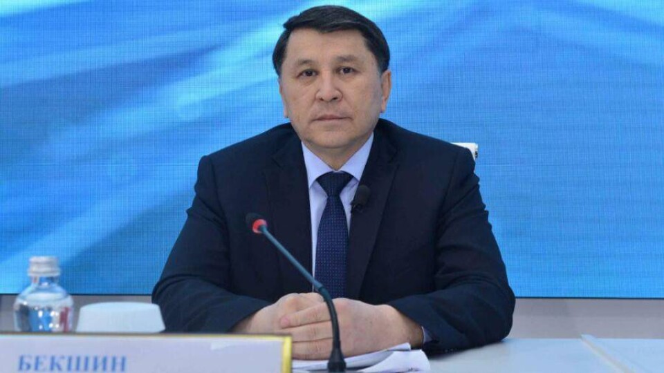 Жандарбек Бекшин покинет пост главного санврача Алматы