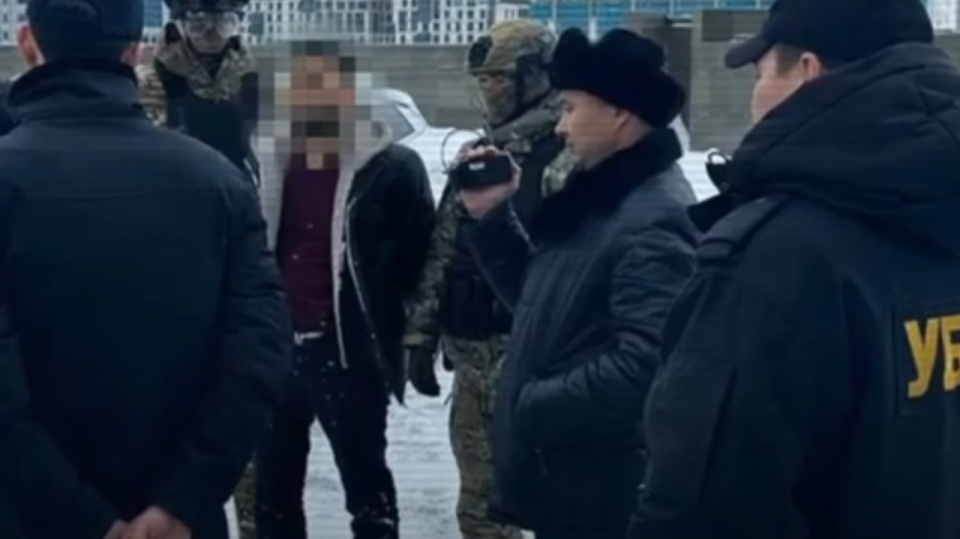 Скриншот из видео polisia.kz