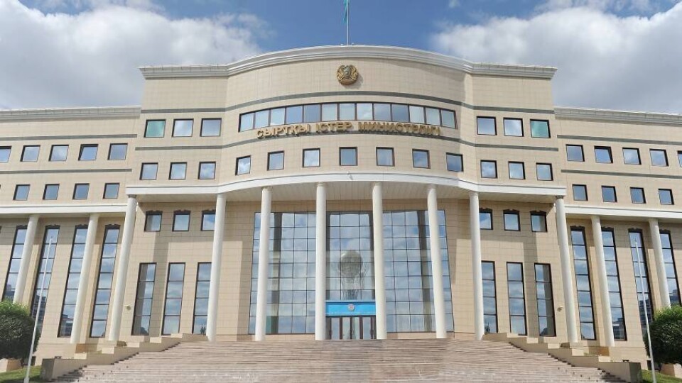 "Разговор был жёсткий". В МИД Казахстана рассказали о встрече с послом России
