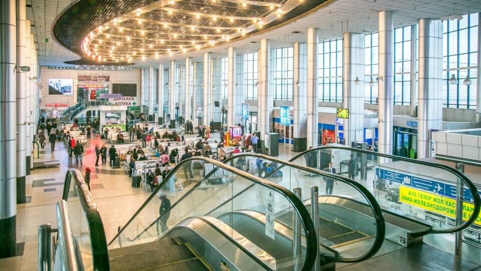 "У людей будет выбор". Как изменятся цены на еду и напитки в аэропорту Алматы