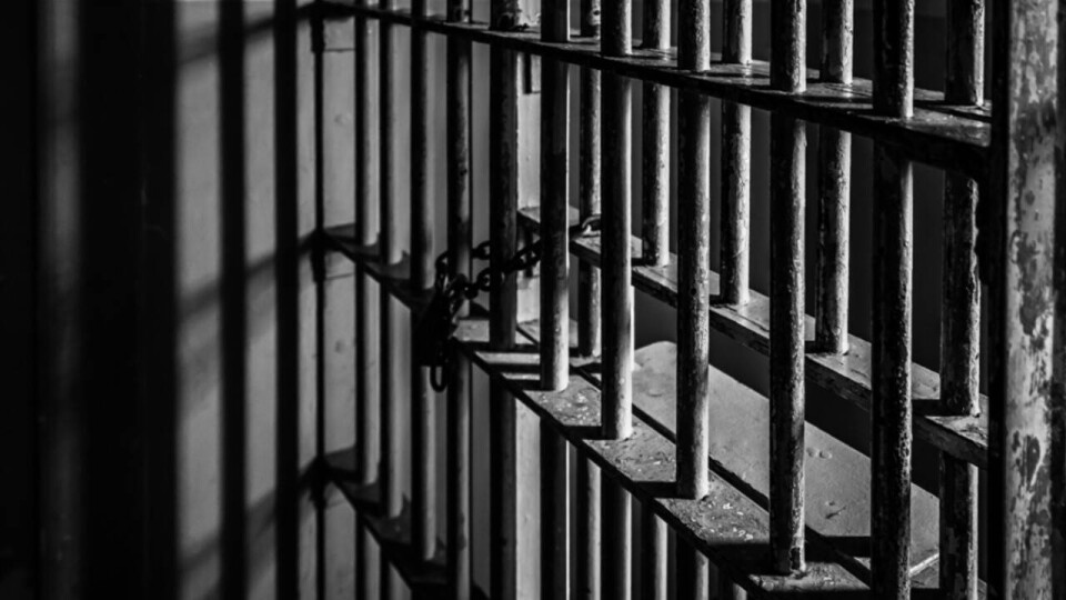 Чиновника и бизнесвумен осудили в Алматы за детский лагерь в сауне