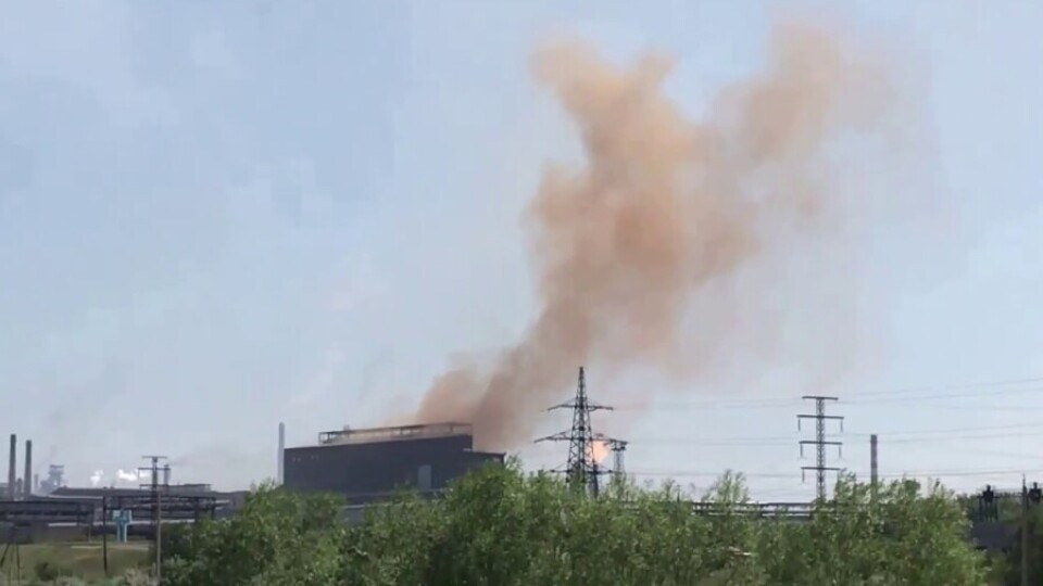 В миллиард тенге оценили ущерб от аварийного выброса загрязняющих веществ на заводе АрселорМиттал Темиртау