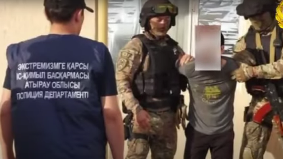 В отношении четырёх жителей Атырауской области завели дело о пропаганде терроризма