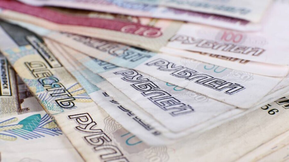 Сколько стоит рубль на бирже и в обменниках Казахстана
