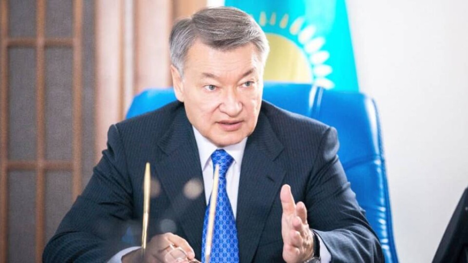 Ахметов о бизнесменах, требующих его отставки: Это попытка банального давления на органы госвласти и на меня лично
