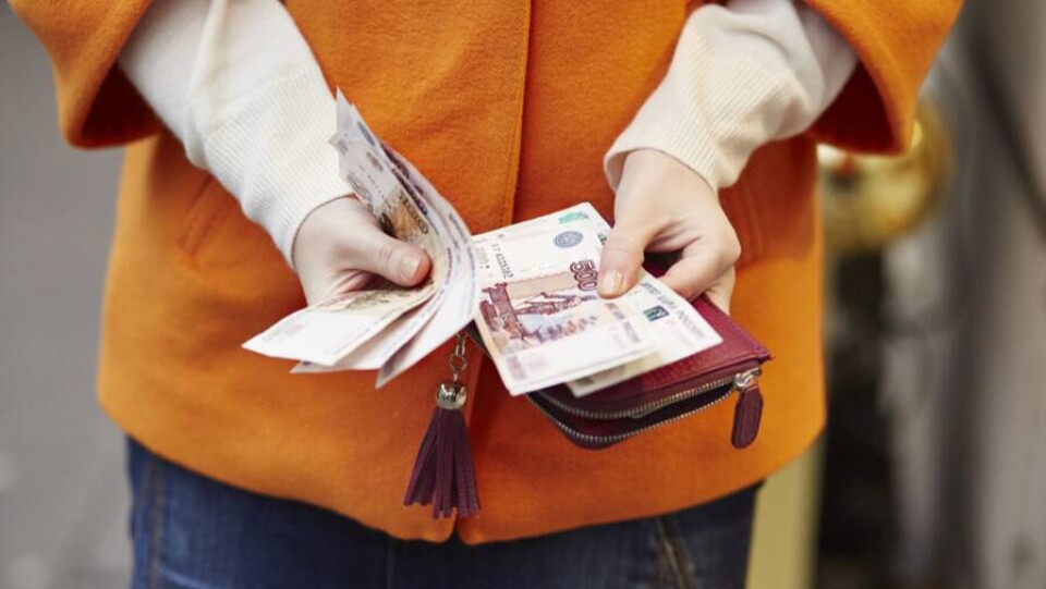 Курс рубля вырос до очередного максимума к тенге на бирже