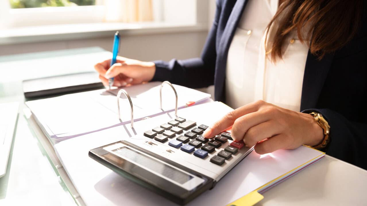 Бухгалтеров образовательных учреждений подозревают в хищении 83 млн тенге в Акмолинской области