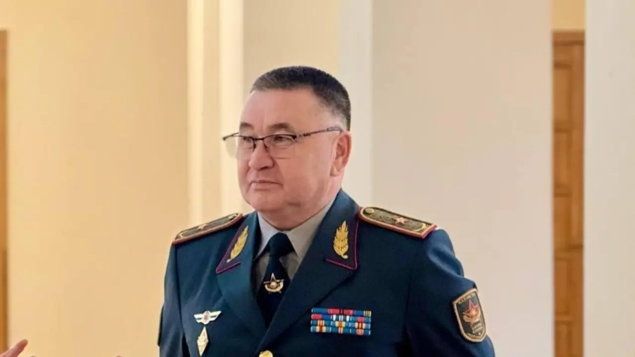 Аскар Мустабеков / Фото с сайта Минобороны РК