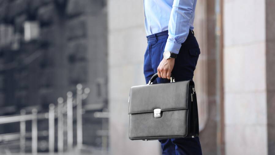 Категории работников, которые смогут пройти стажировку по "Болашаку", утвердили в Акорде