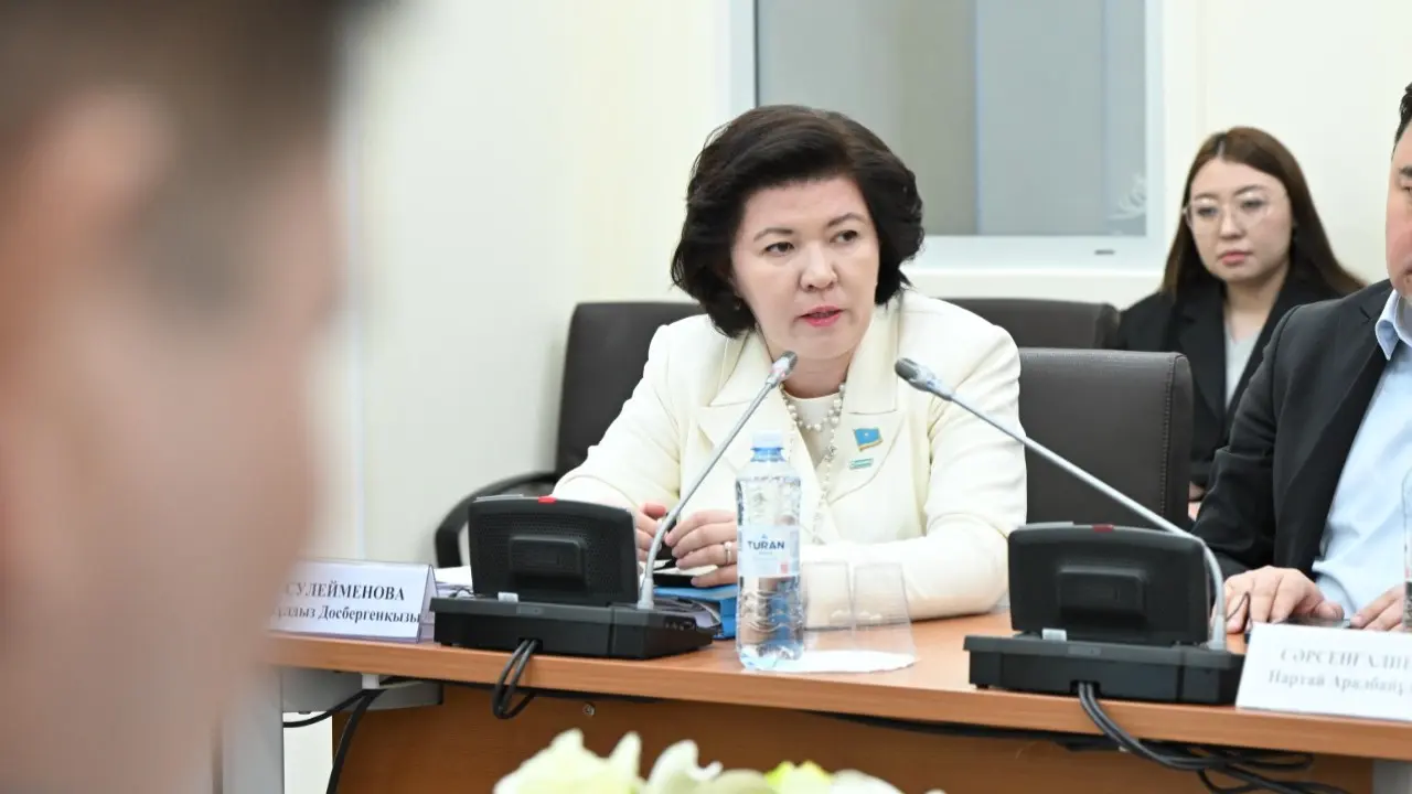 Жулдыз Сулейменова / Фото с сайта мажилиса