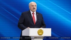 Лукашенко поручил полностью перекрыть границу с Украиной