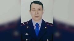 Опер, прыгнувший с 13-го этажа, чтобы задержать педофила в Алматы, стал полицейским года
