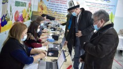 Президентские выборы в Кыргызстане: ЦИК заявила о готовности отменить итоги голосования