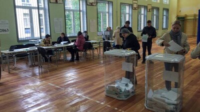 Россиян, проживающих в Уральске, прикрепили к участку в Москве для голосования в выборах в Госдуму РФ