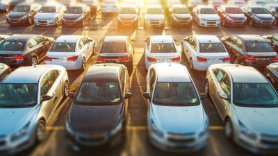 Нацбанк приостановил финансирование программы льготного автокредитования