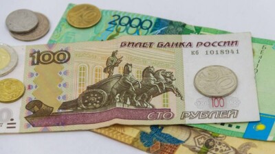 Тенге и рубль укрепляются по отношению к доллару. Надолго ли?