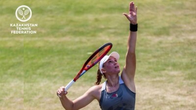 Елена Рыбакина пробилась во второй круг турнира Viking International Eastbourne в Великобритании