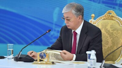 Токаев подписал указ о дебюрократизации деятельности госаппарата
