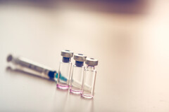 1 млн казахстанцев получили оба компонента вакцины от коронавируса