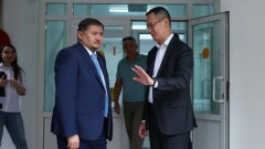 Саясат Нурбек проверил общежития Нархоза, КазНАИУ и КазНацЖенПУ