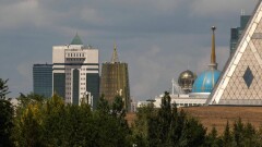 "Не допускать переселения в поисках лучшей жизни". В Астане хотят замедлить рост численности населения