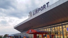 Неизвестный открыл стрельбу в аэропорту Молдавии. МВД страны сообщает о двух убитых