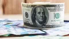 АФК: Доллар подорожает до 484,4 тенге в 2023 году
