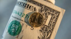 Почти на 5 тенге подорожал доллар на бирже