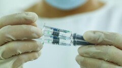 Китай одобрил выход на рынок вакцины Sinopharm