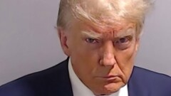 Трамп заработал больше 7 млн долларов на своей тюремной фотографии