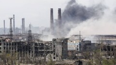 Украинские войска эвакуируются из Мариуполя, передав контроль над городом России