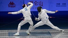 Казахстанские шпажисты завоевали серебряные медали на чемпионате Азии